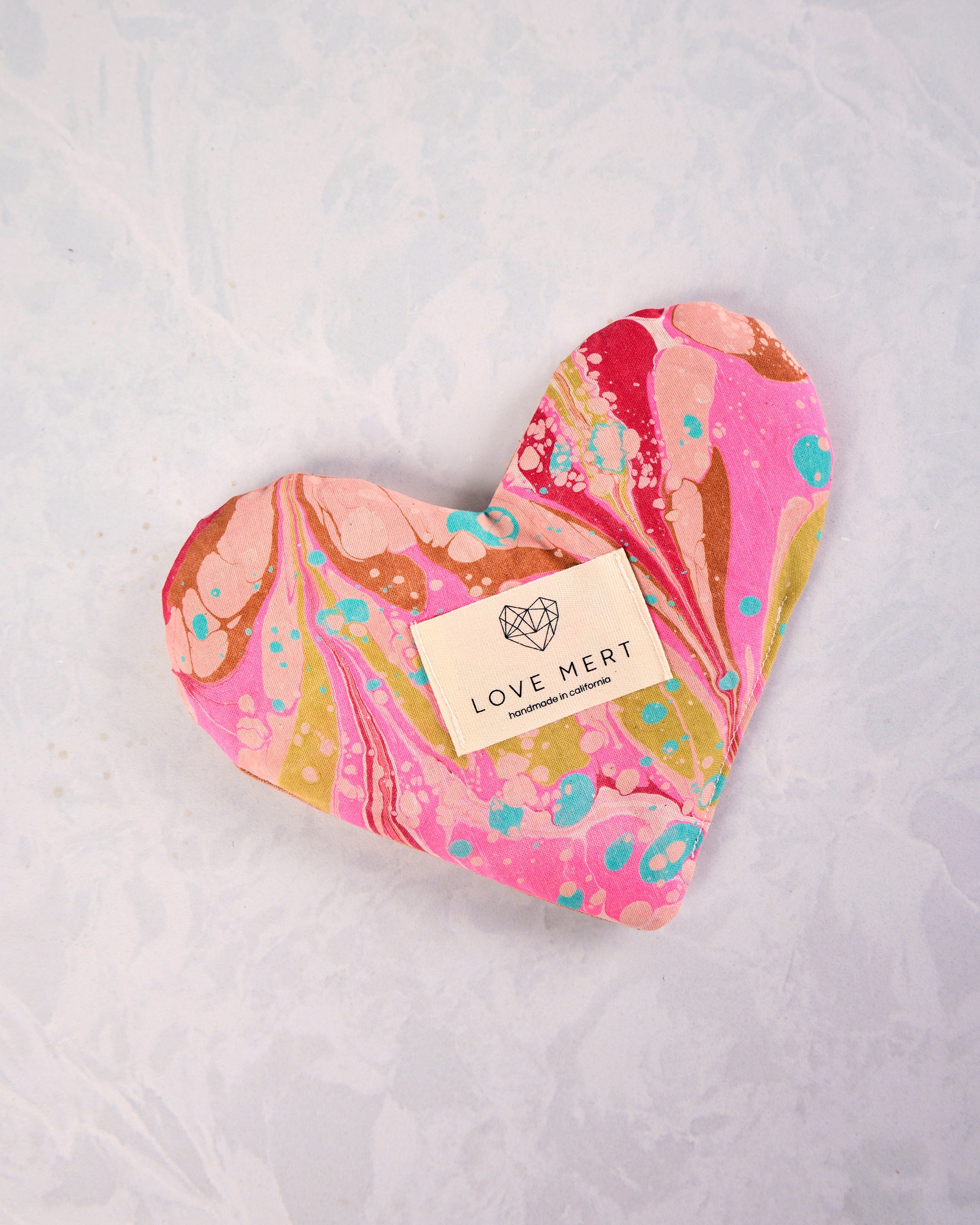 Paradiso - Eye Love Pillow - Love Mert