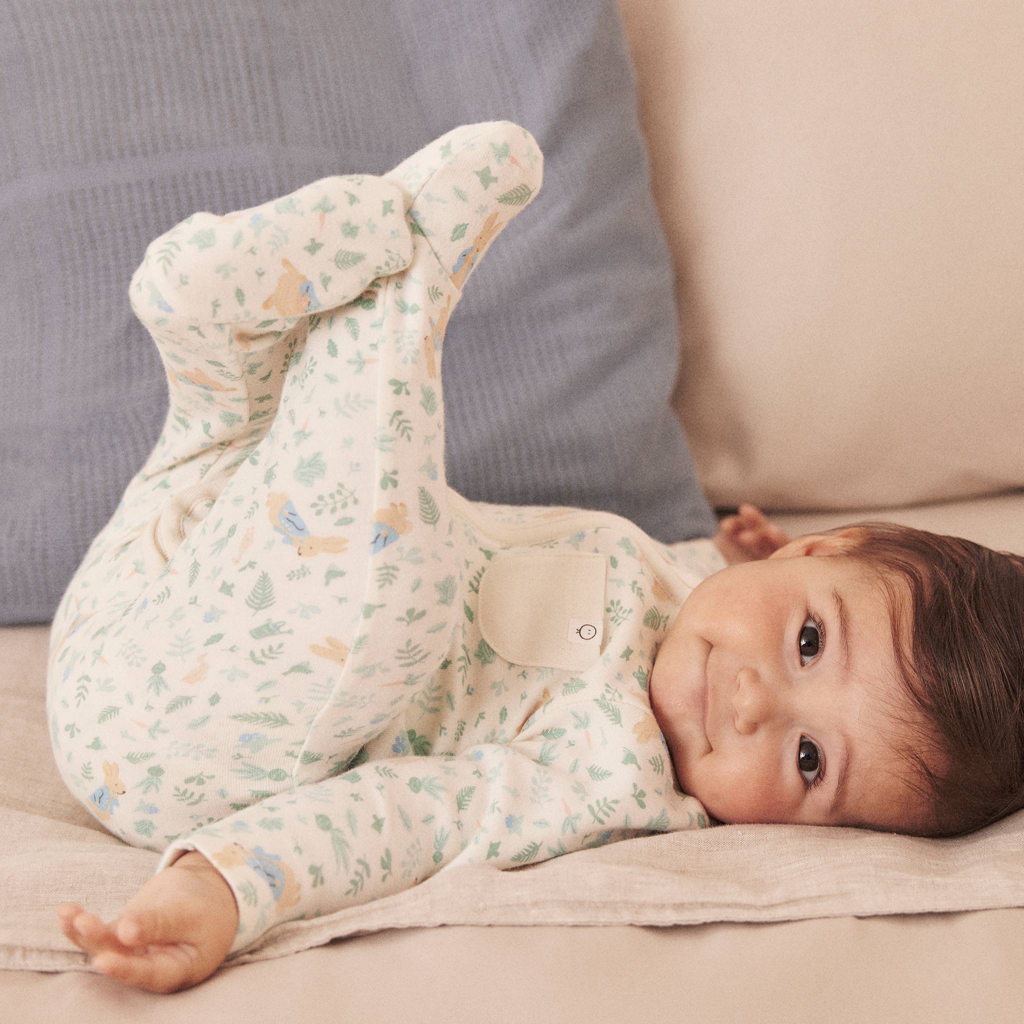 Peter Rabbit Clever Zip Sleepsuit