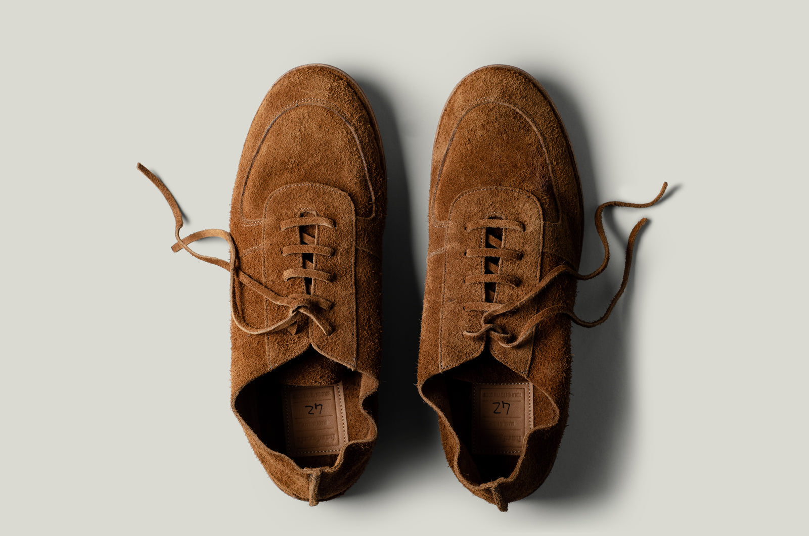Pure Sneakers . Hairy Brown