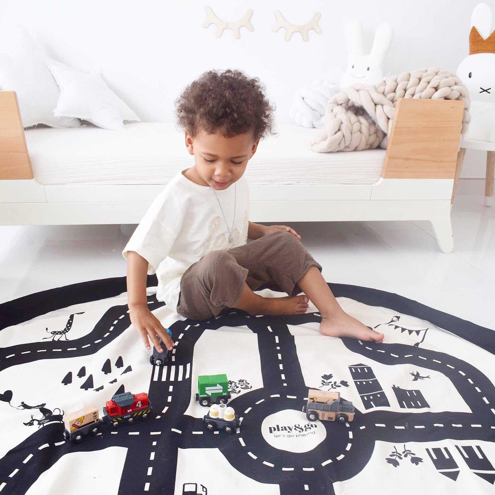 Play & Go Noomad Playmat and Storage Bag - Roadmap Thunderbolt