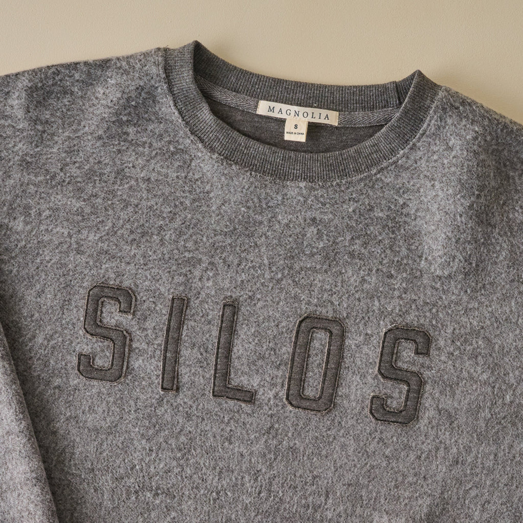 Silos Applique Charcoal Cozy Fleece