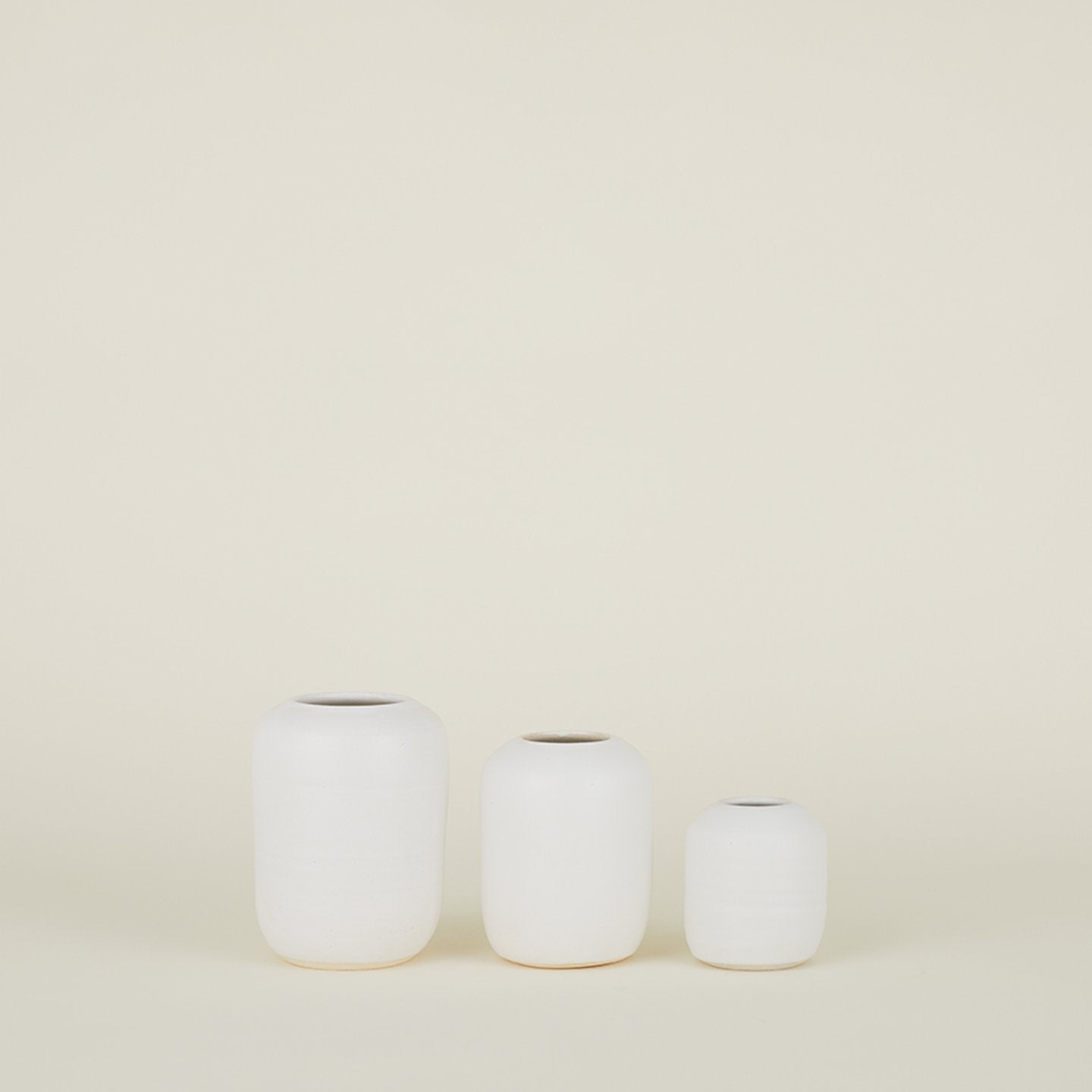 Stoneware Vase - Eggshell