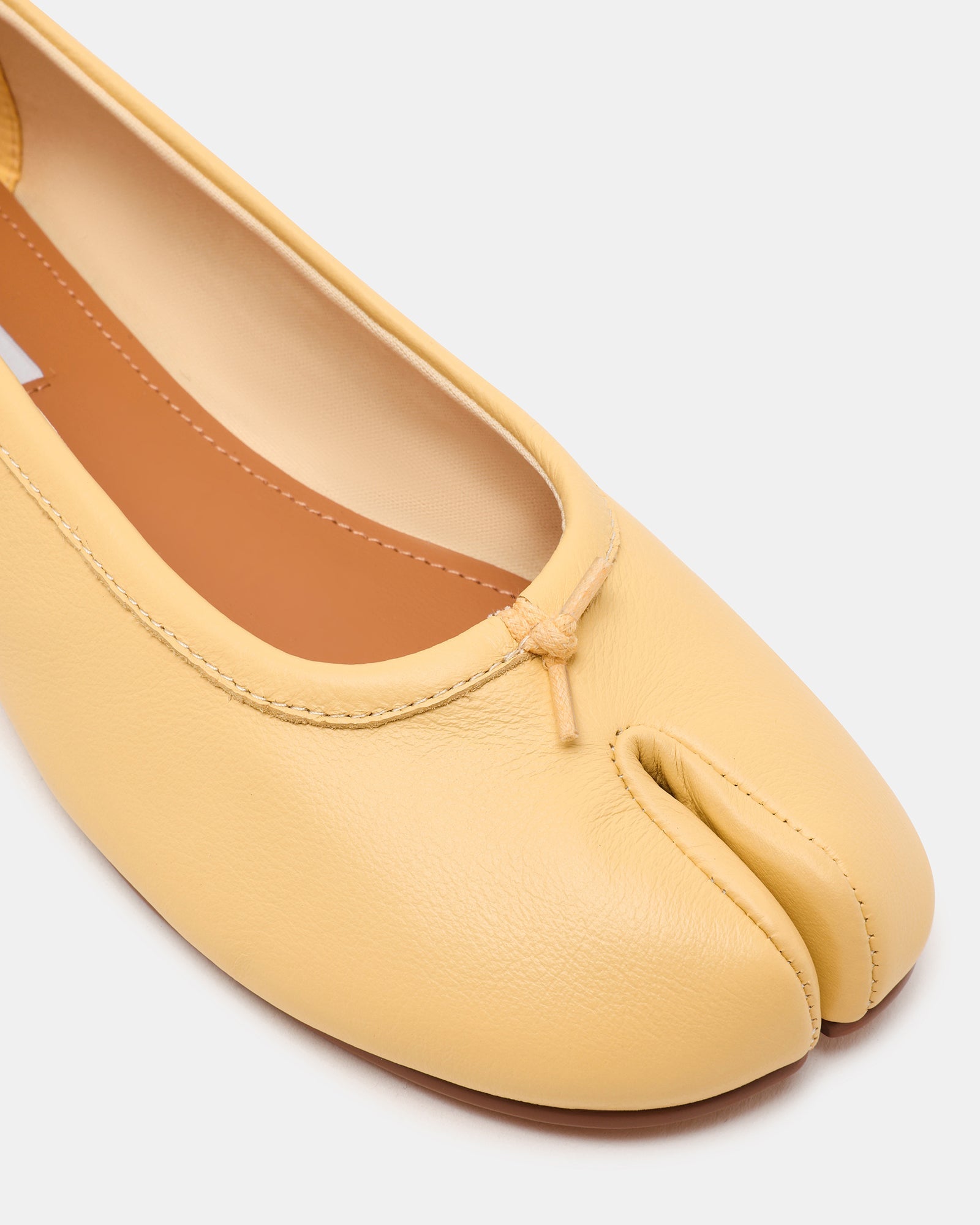 CALICO YELLOW LEATHER