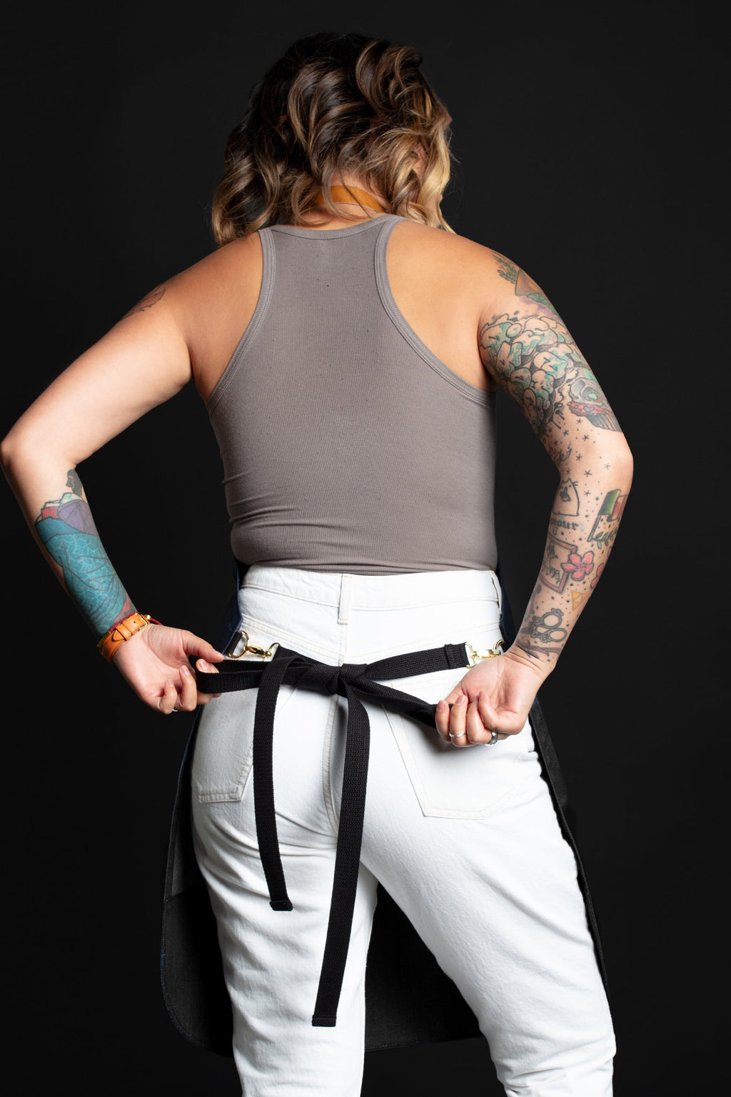 BARTENDER APRON - BROWN CANVAS