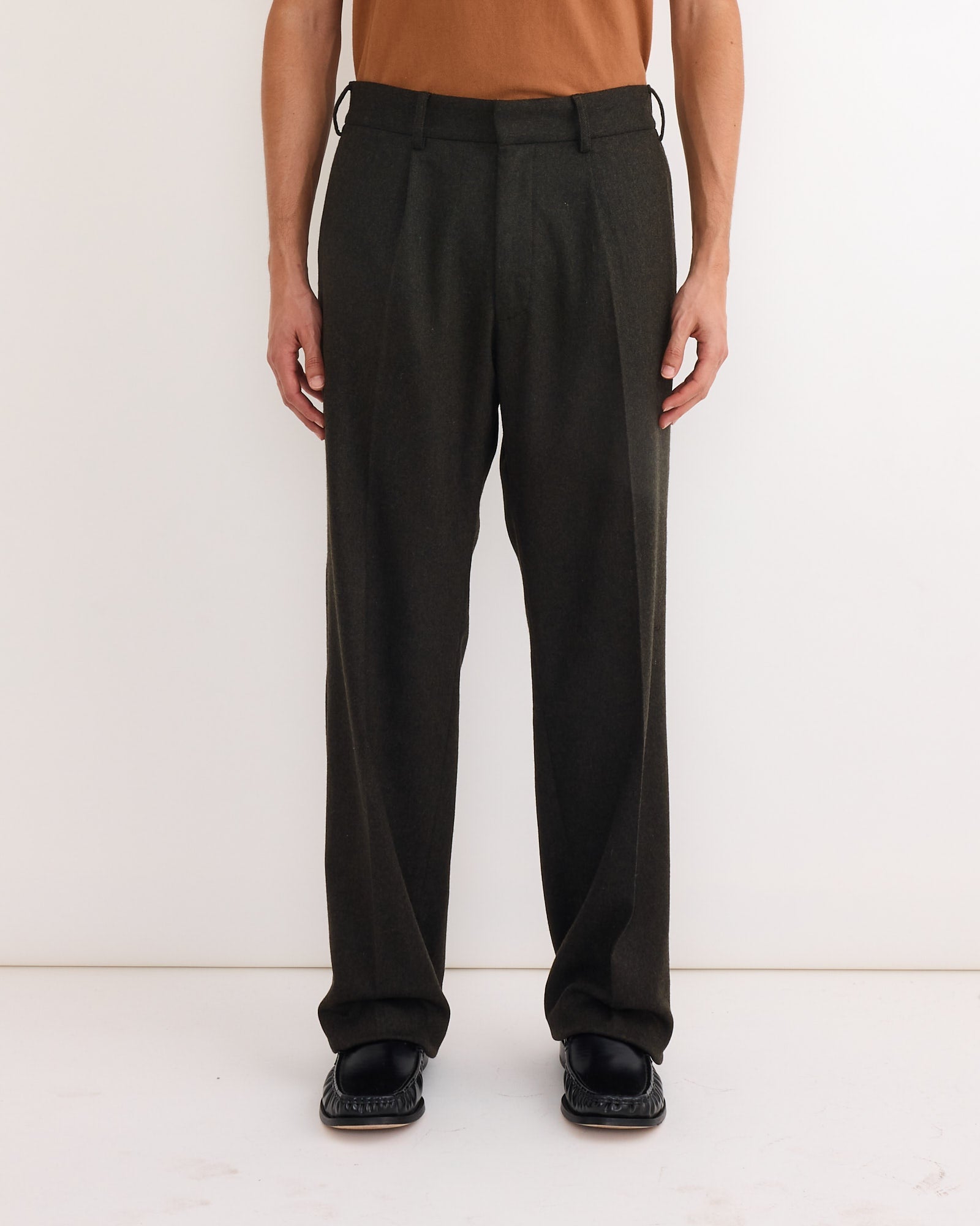 West Coast Pant in Cashmere Wool Dark Olive