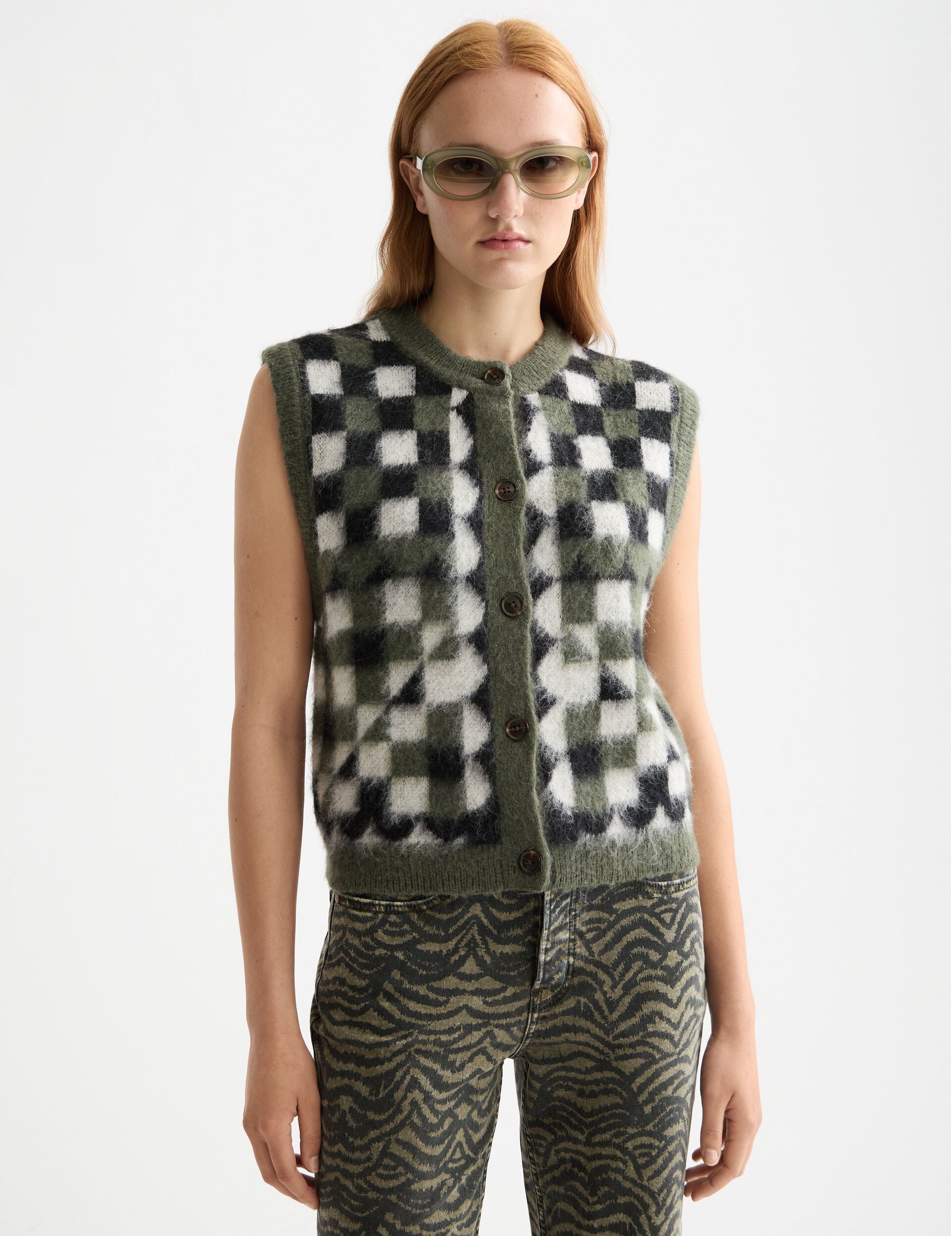 Fuzzy jacquard spencer