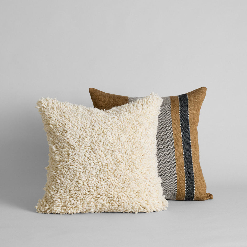 Nairobi Pillow Cover, 20" x 20"
