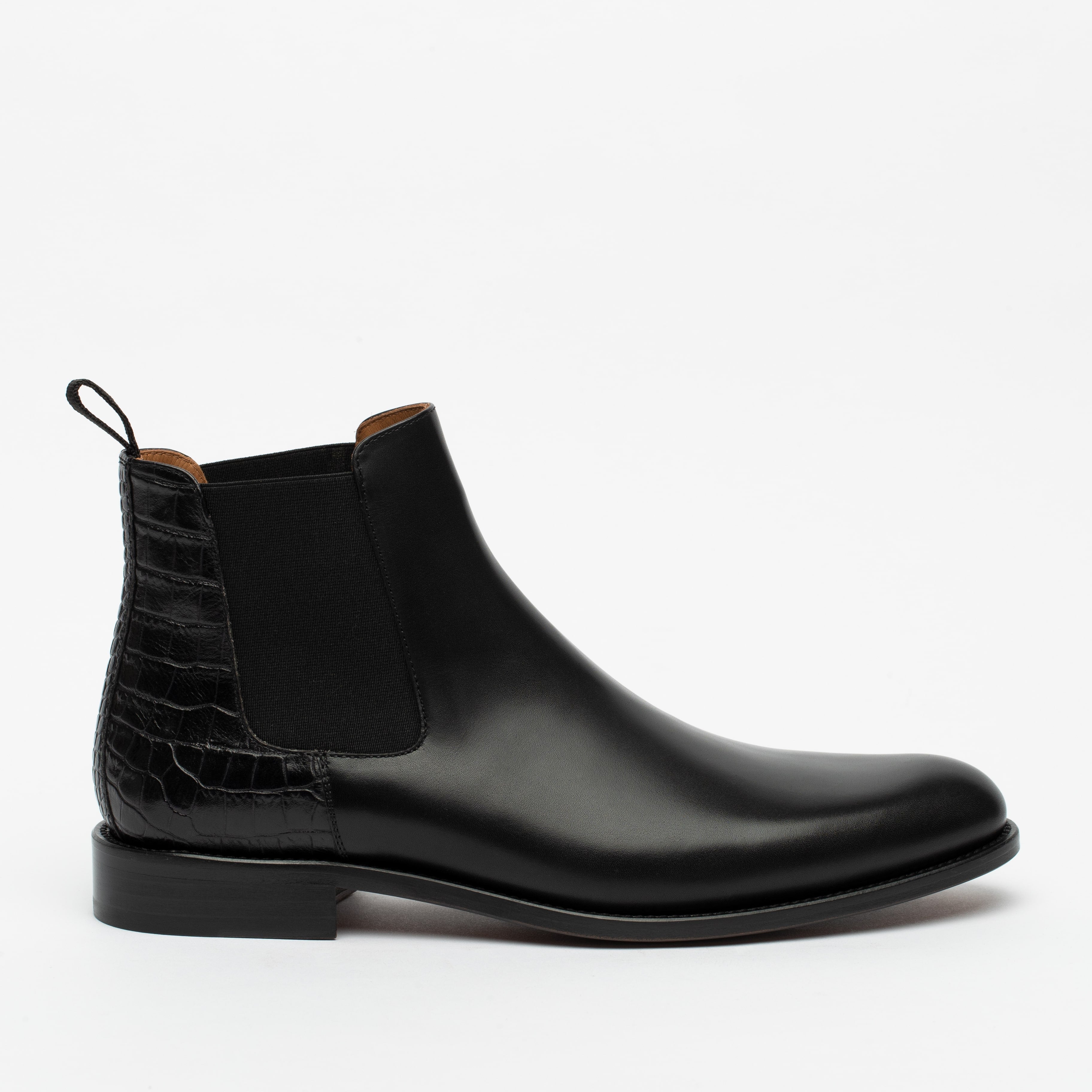 The Hiro Chelsea Boot in Midnight (Last Chance, Final Sale)