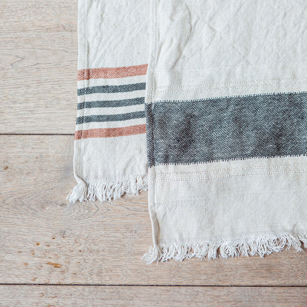 Laguna Verde Throw