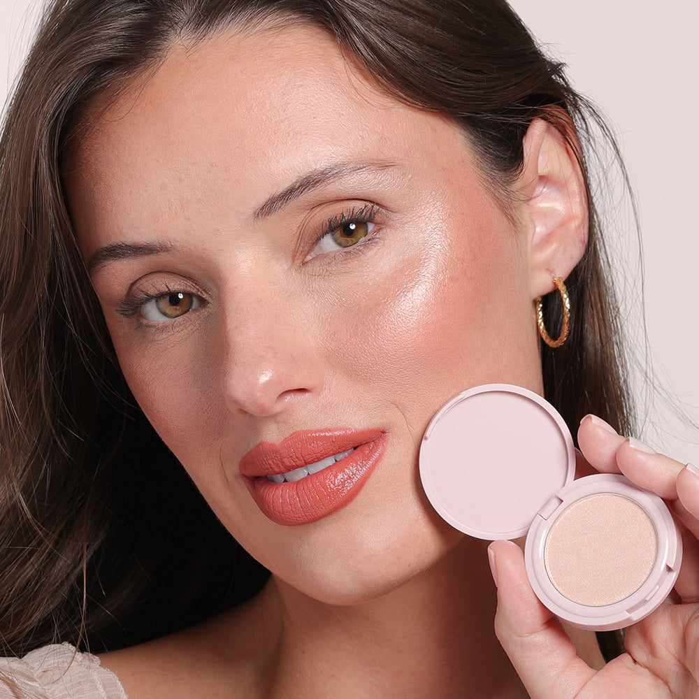 Wanderess™ Glow