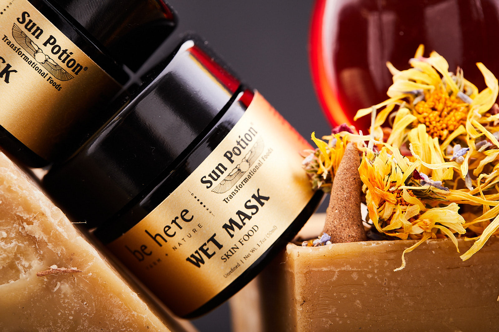 Be Here Farm + Nature Wet Mask "Superfood Honey Mask"