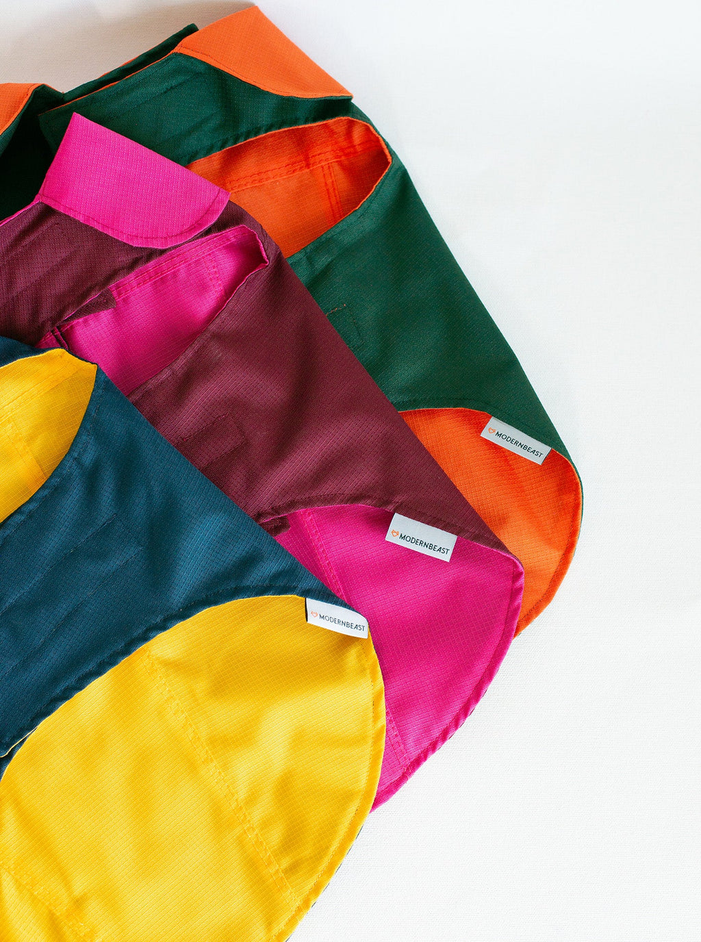 REVERSIBLE DOG RAIN COAT