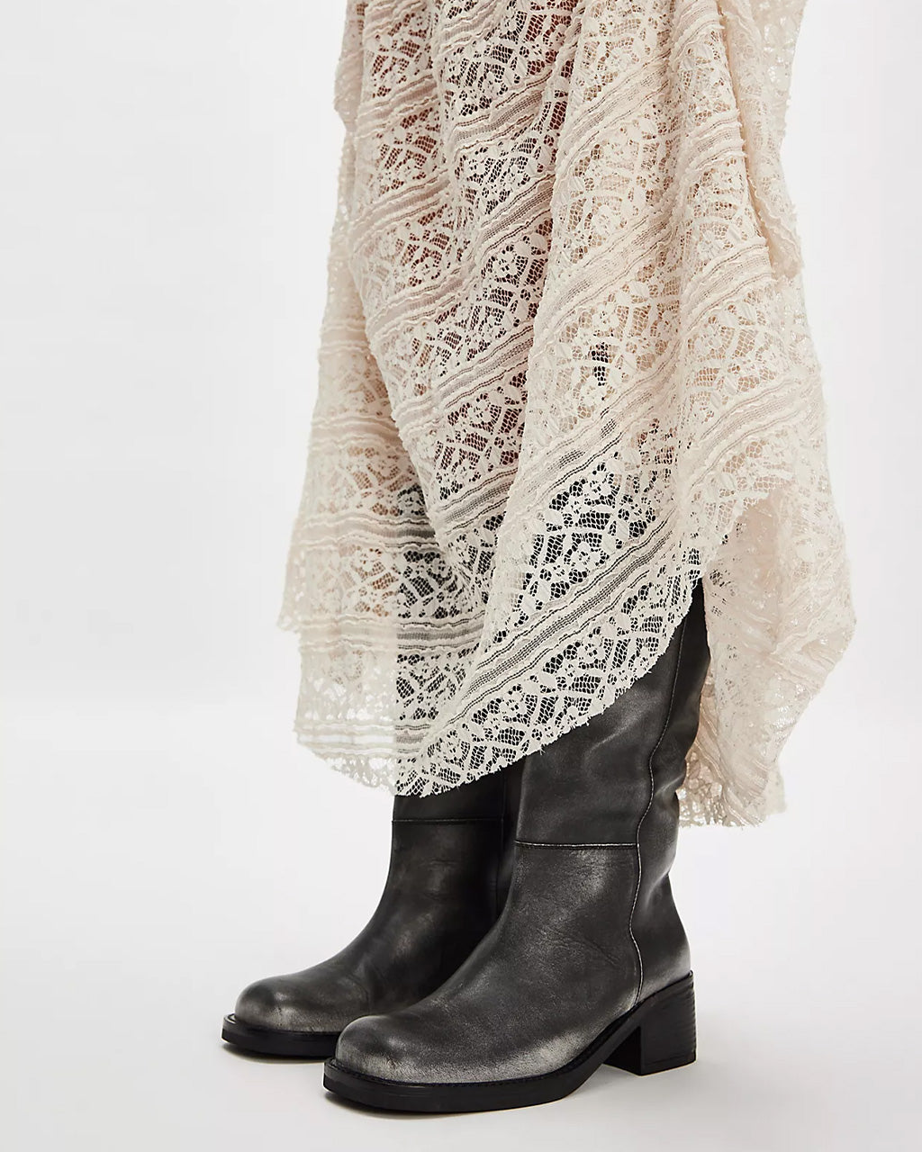 Dana Distressed Pull-On Boot - Black Leather