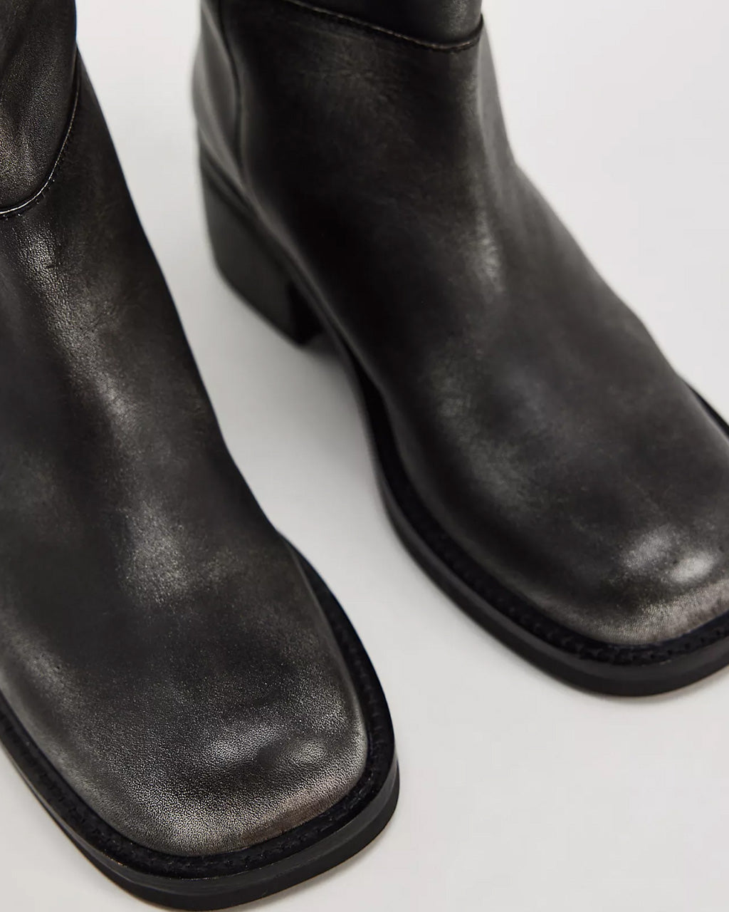 Dana Distressed Pull-On Boot - Black Leather