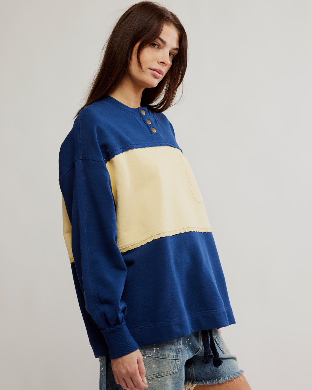 Strawberry Sweatshirt - Oceana Combo