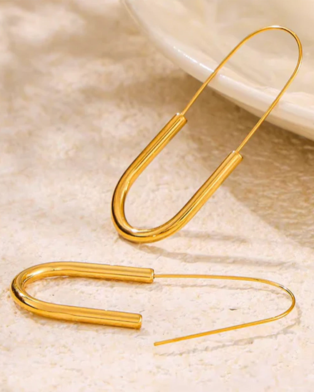 Paperclip Hoop Earrings - Gold