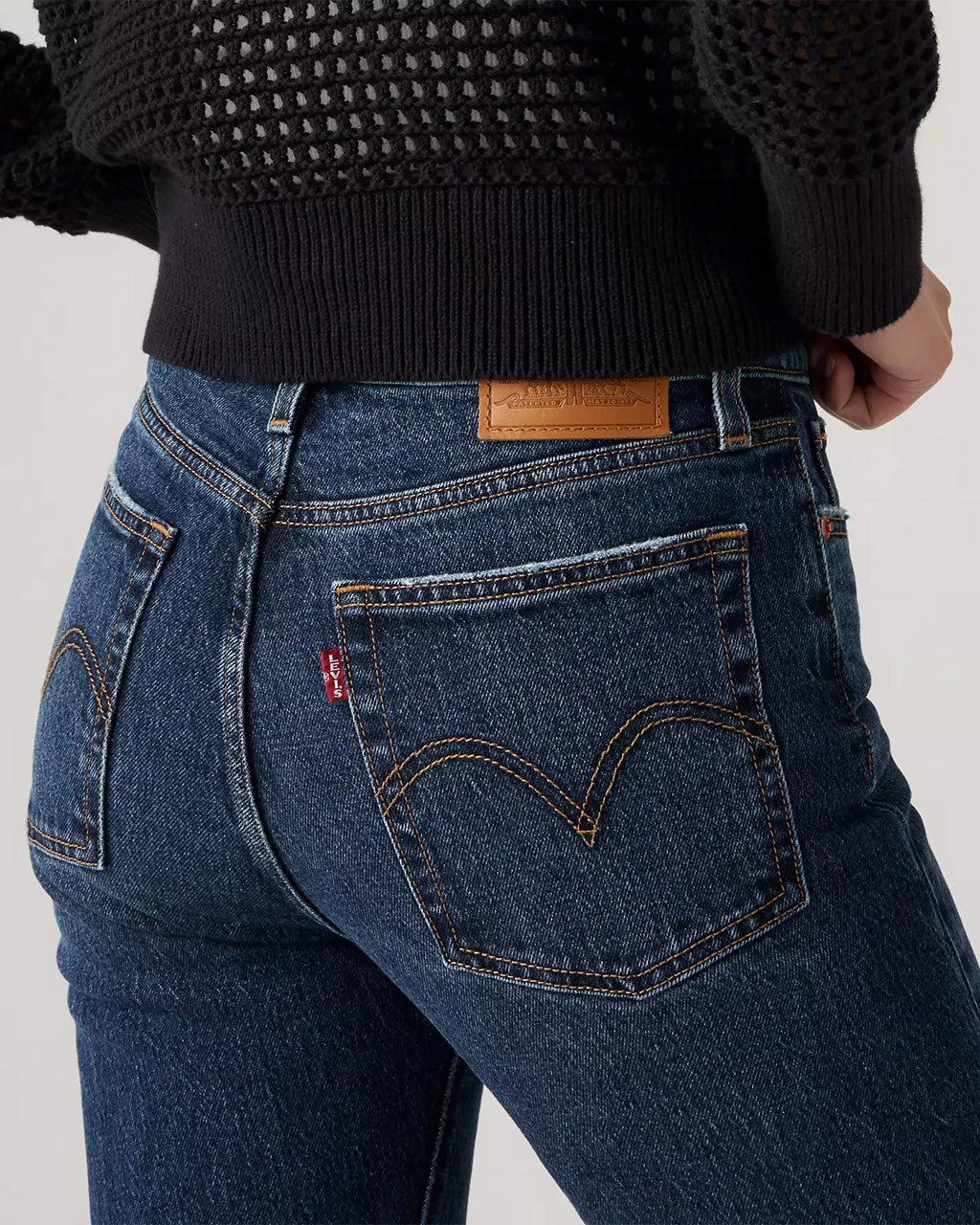 Wedgie Straight Jeans - Indifferent Indigo