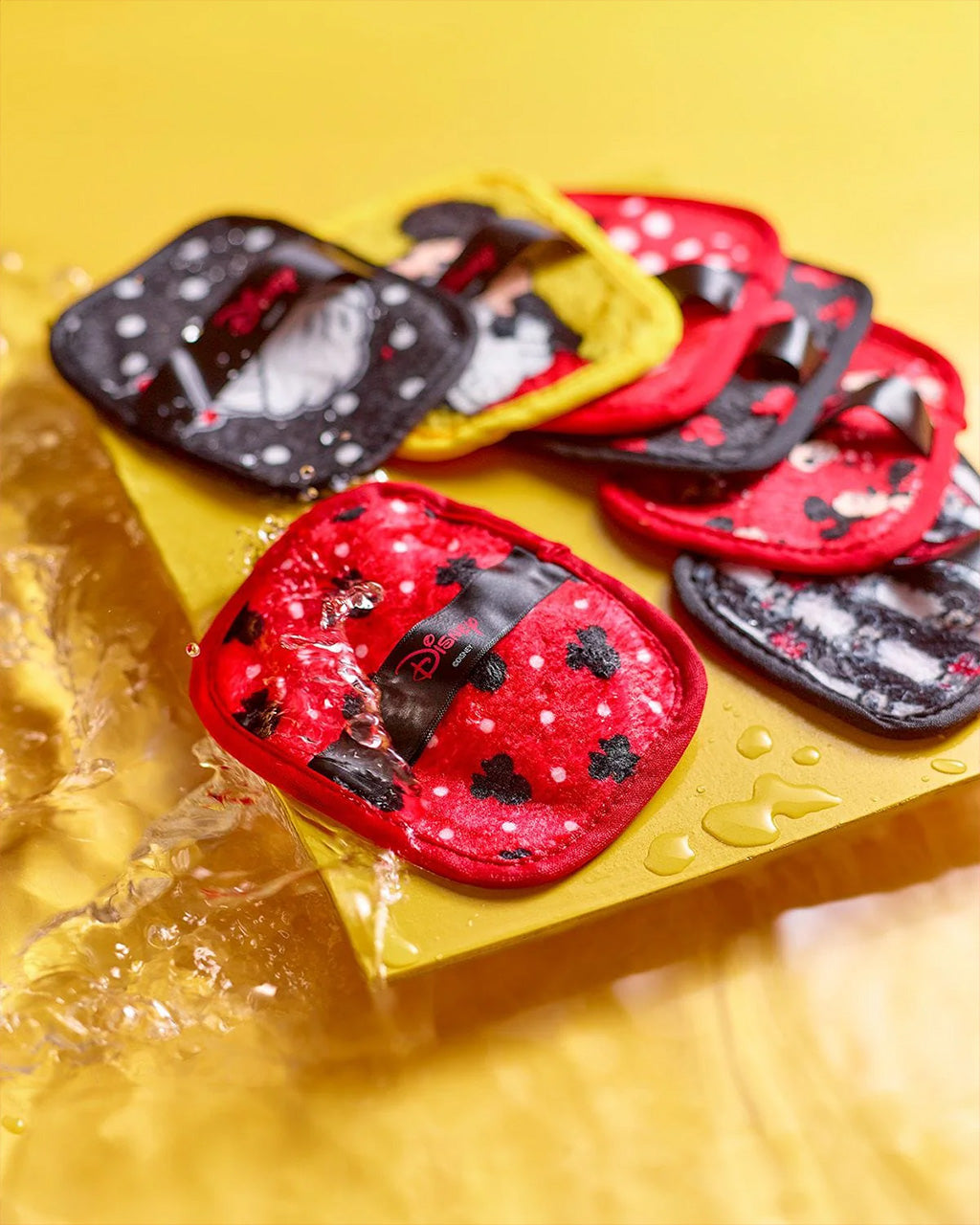 Mickey & Minnie Makeup Eraser - 7 Day Set