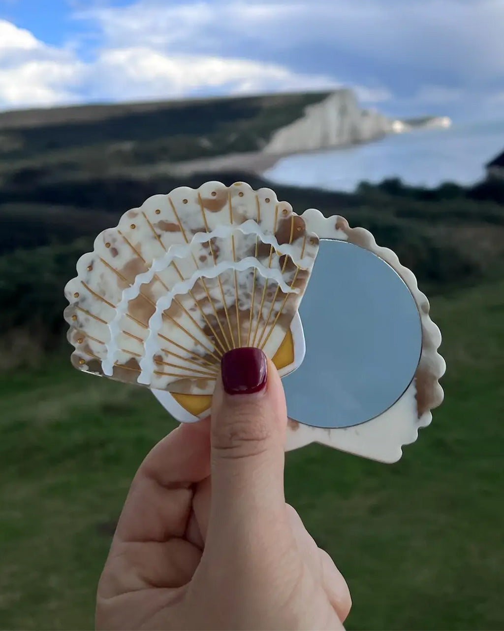 Hand-Painted Seashell Compact Mirror
