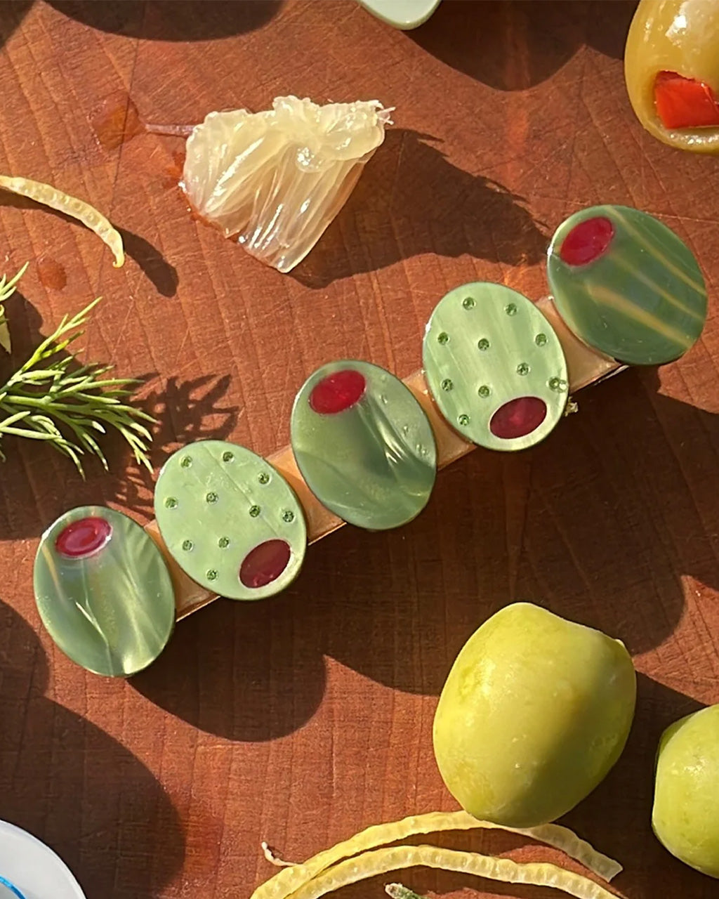 Olive Sparkly Cocktail Alligator Hair Clip