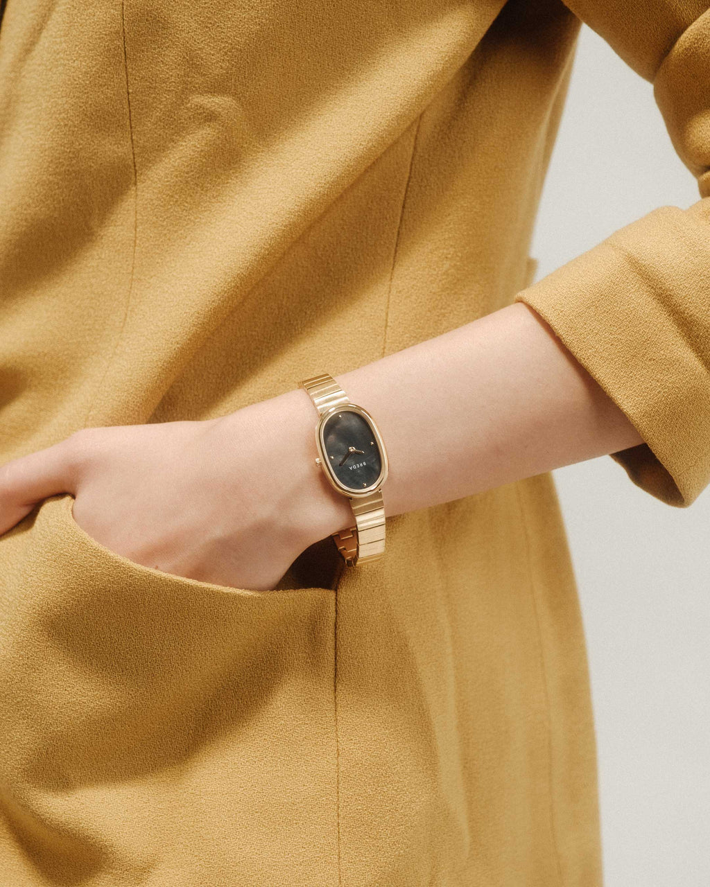 Jane - Gold/Midnight
