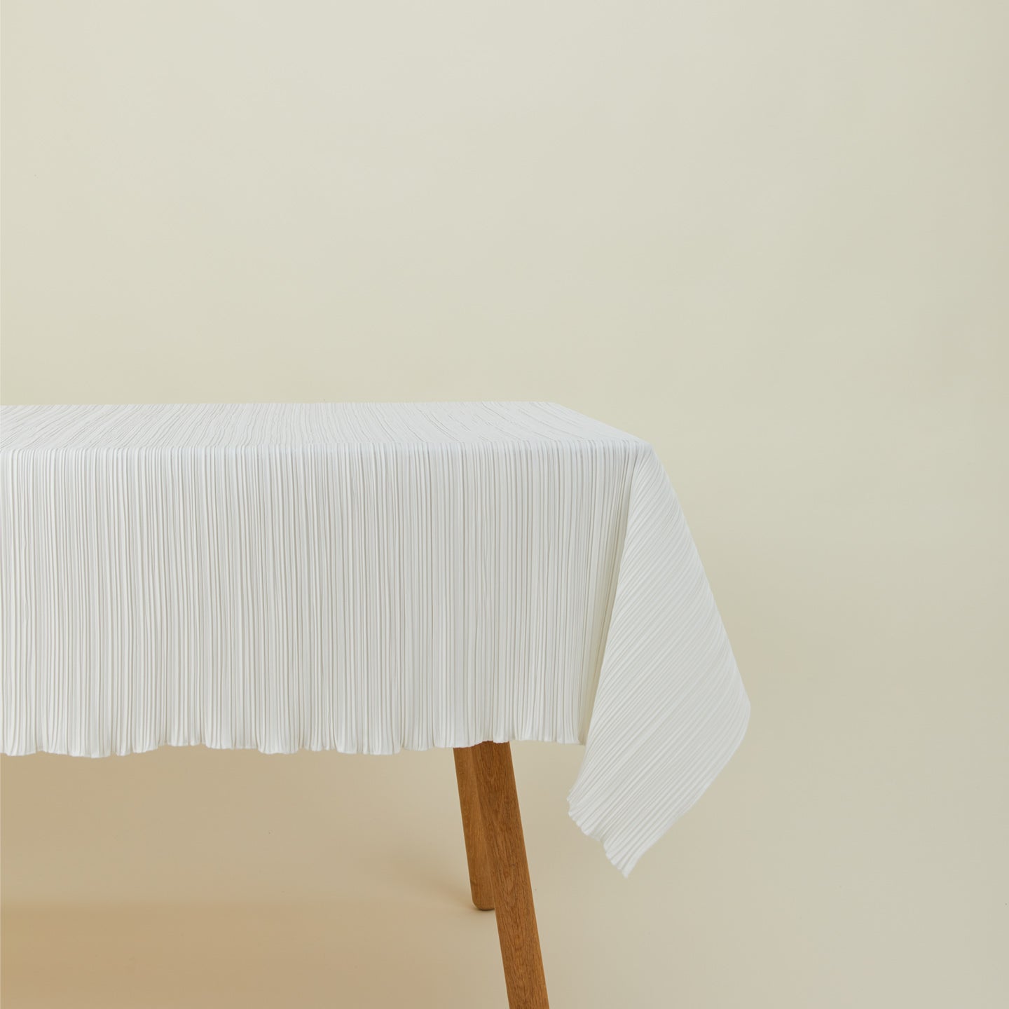 Pleated Tablecloth - Ivory