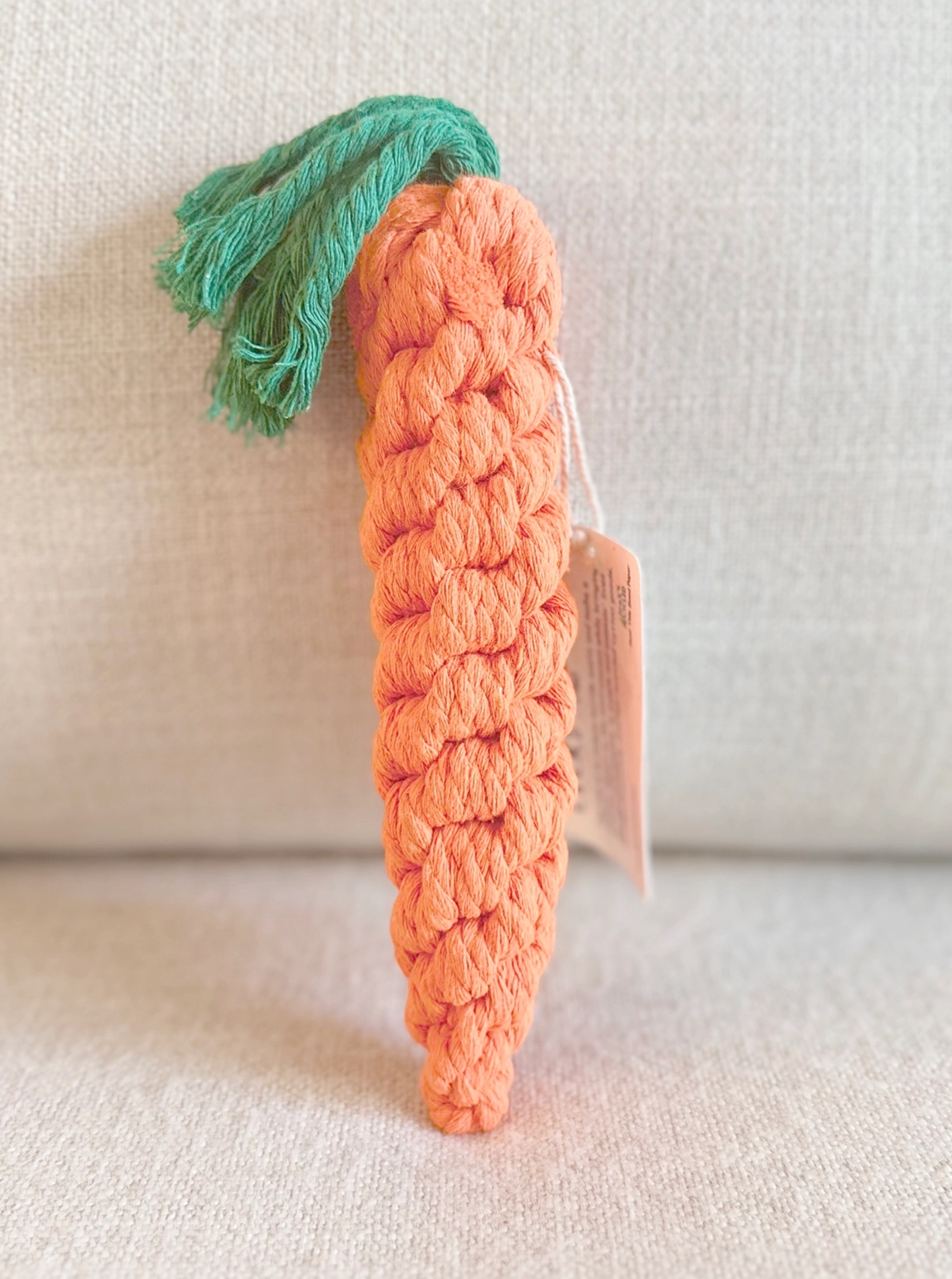 CARROT DOG ROPE TOY