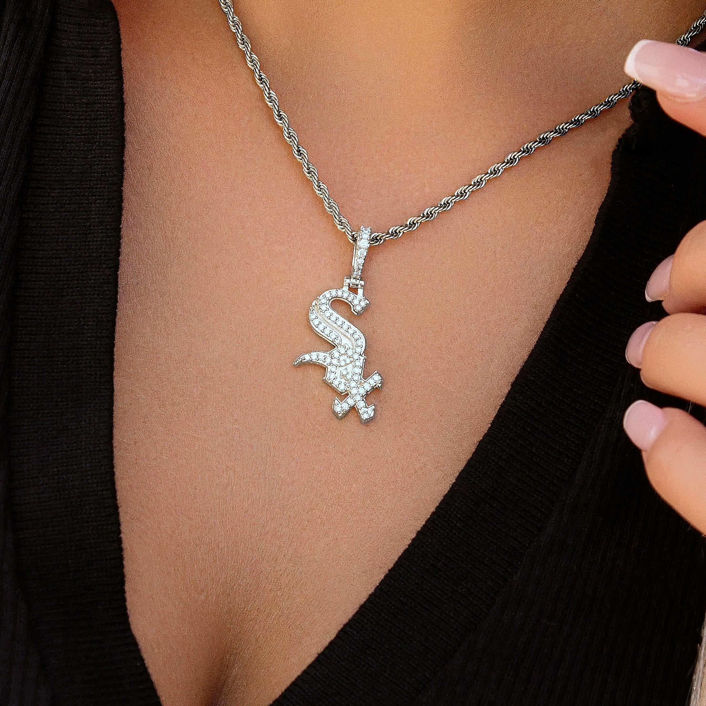 Chicago White Sox Official MLB Micro Logo Pendant in White Gold