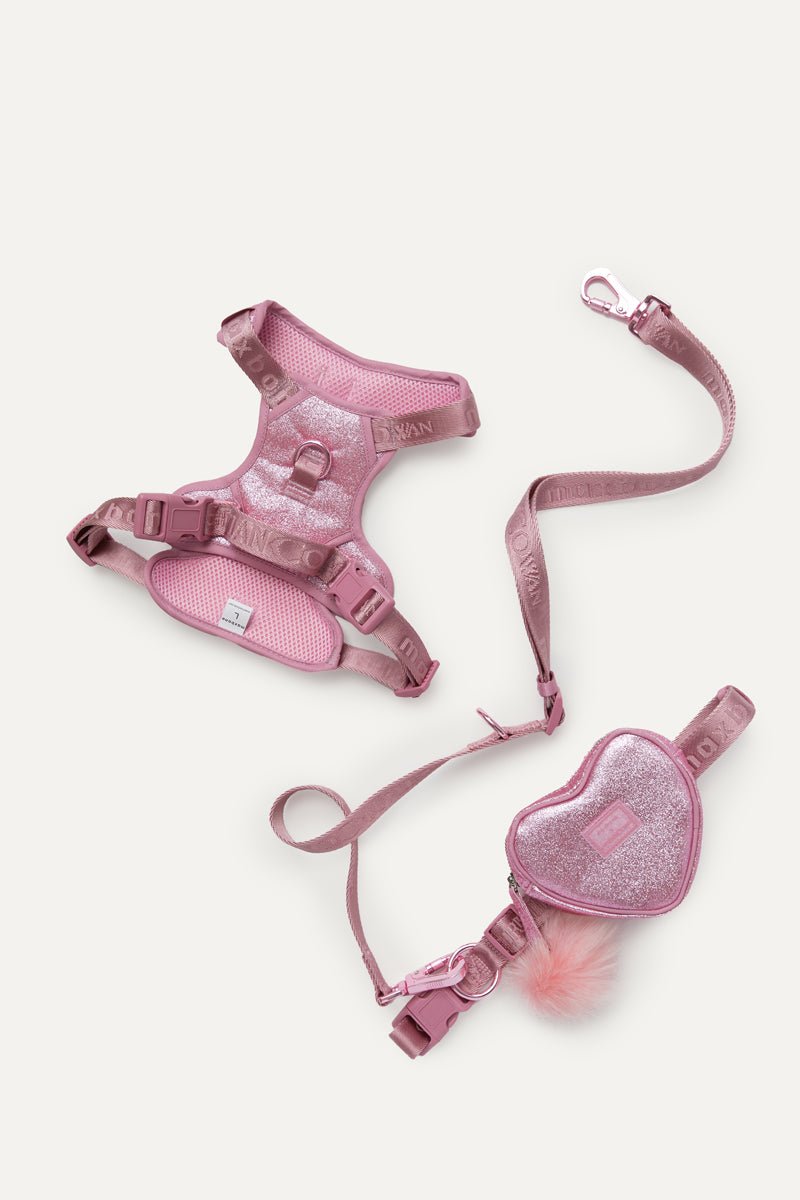 Christian Cowan x maxbone Glitz Walk Set