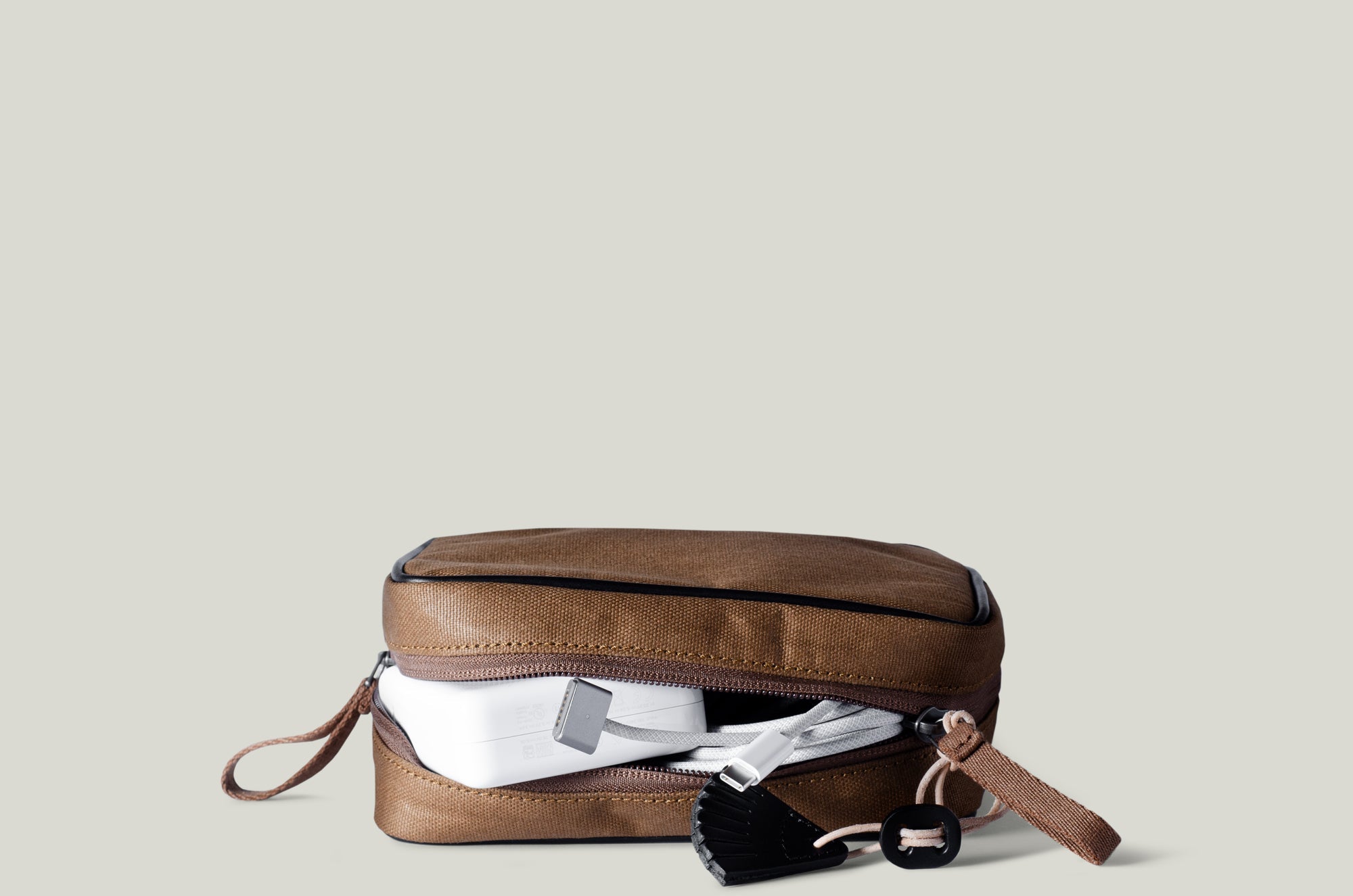 Content Case Small . Brownish