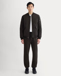 The Off-Duty Jogger | Black