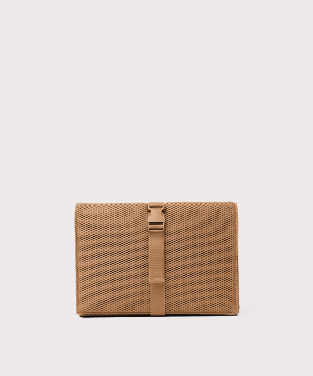 Joey Changing Kit in Camel
