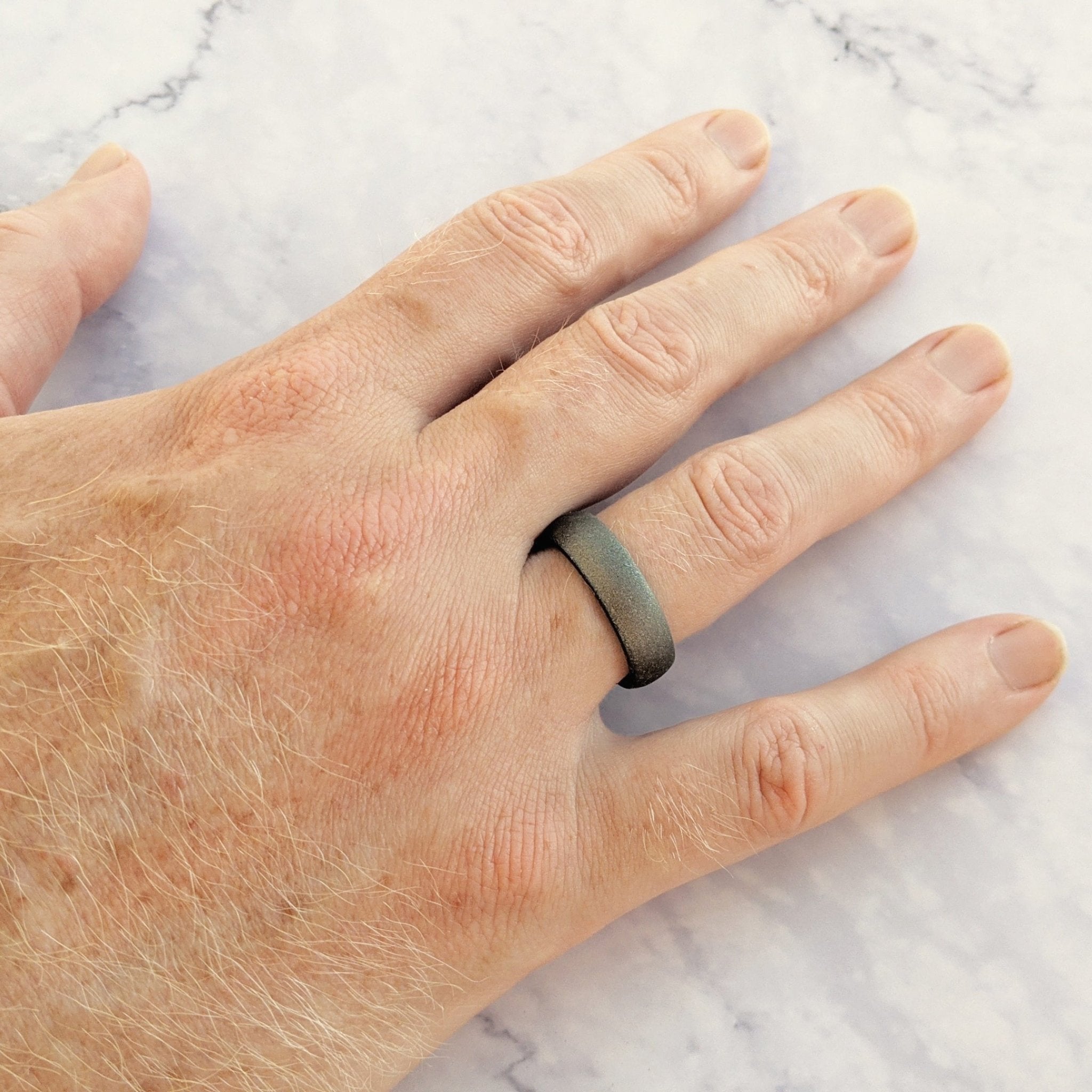 Dark Silver Breathable Silicone Ring - Arc 4mm or 6mm