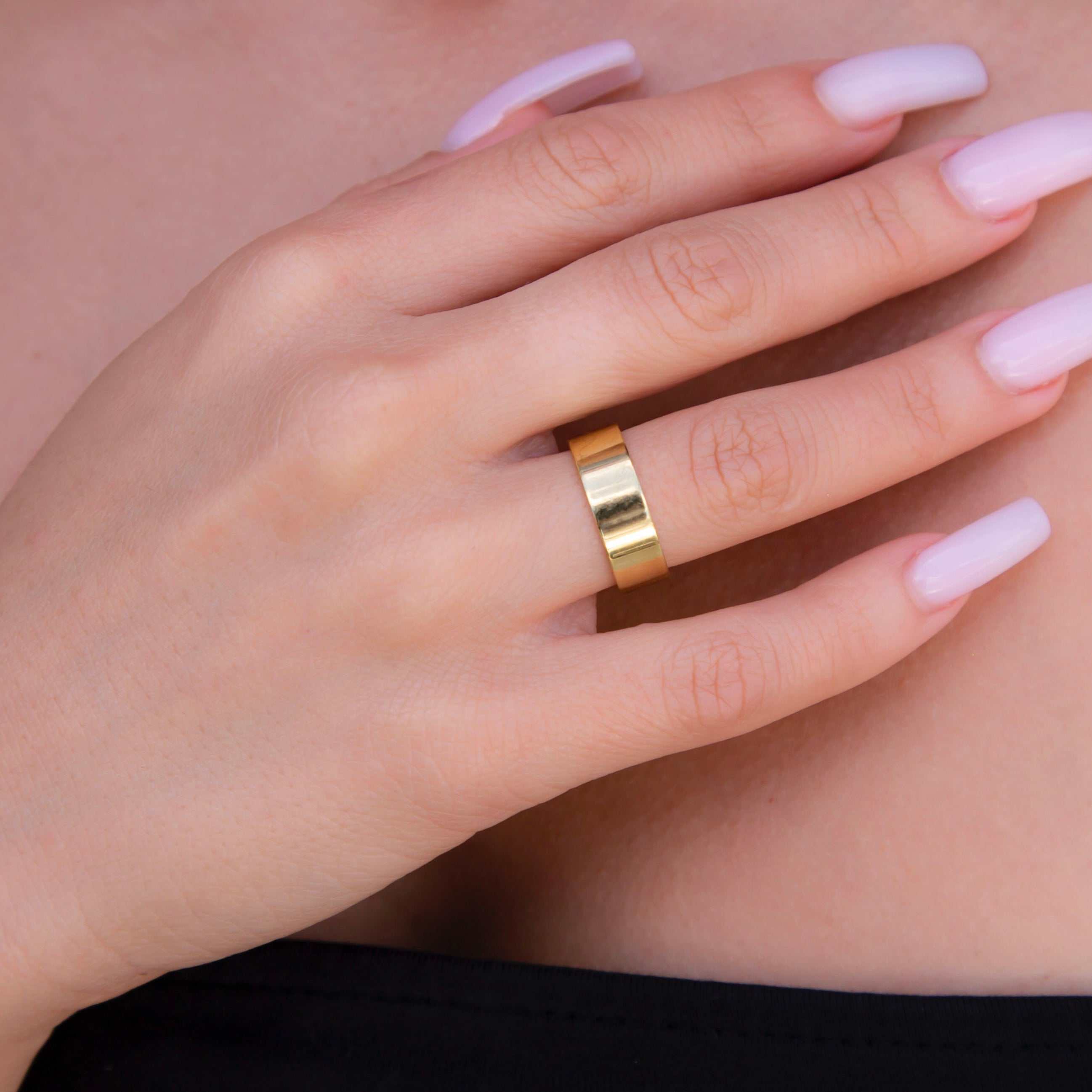 Flat Band Ring in Yellow Gold