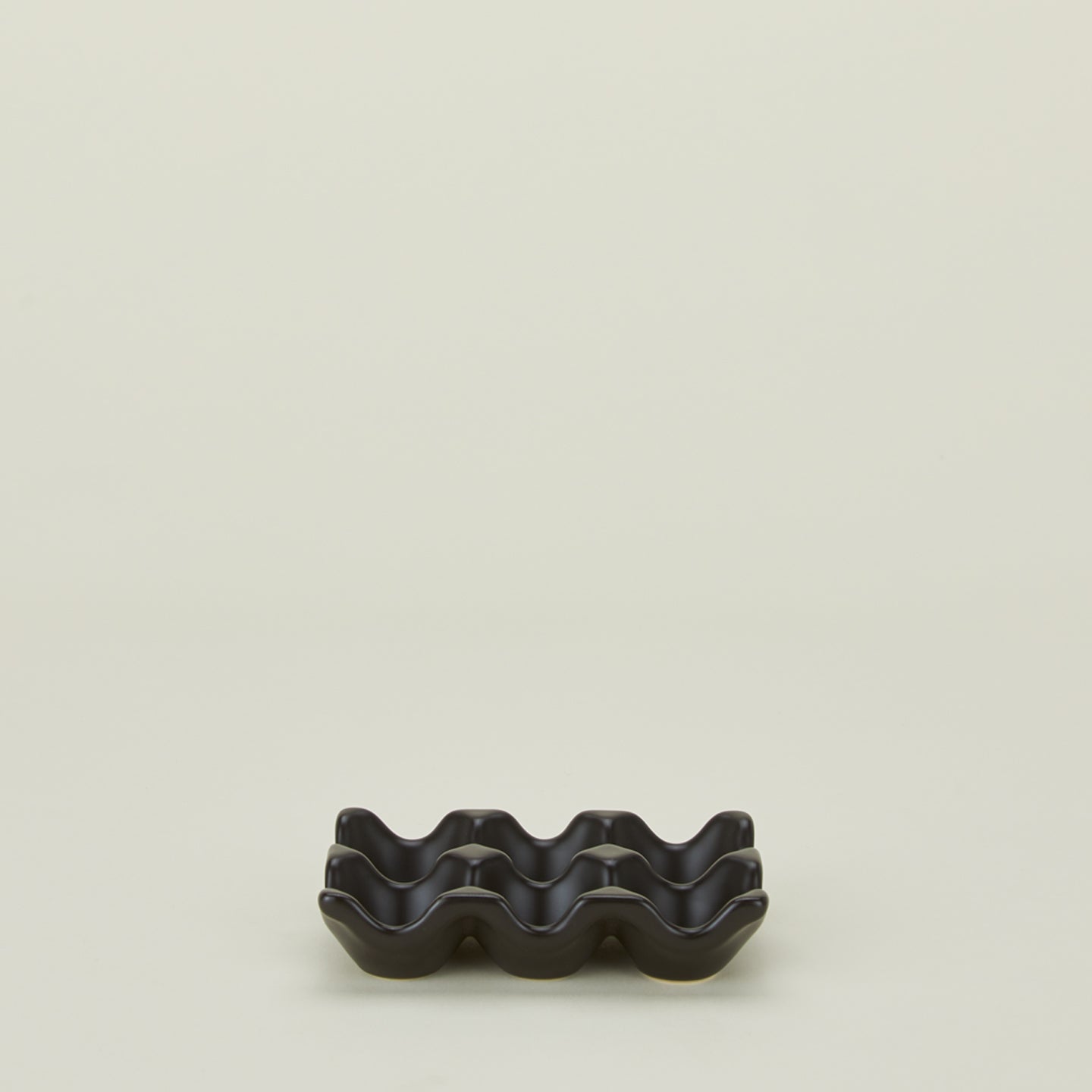Ceramic Half Dozen Egg Holder - Black