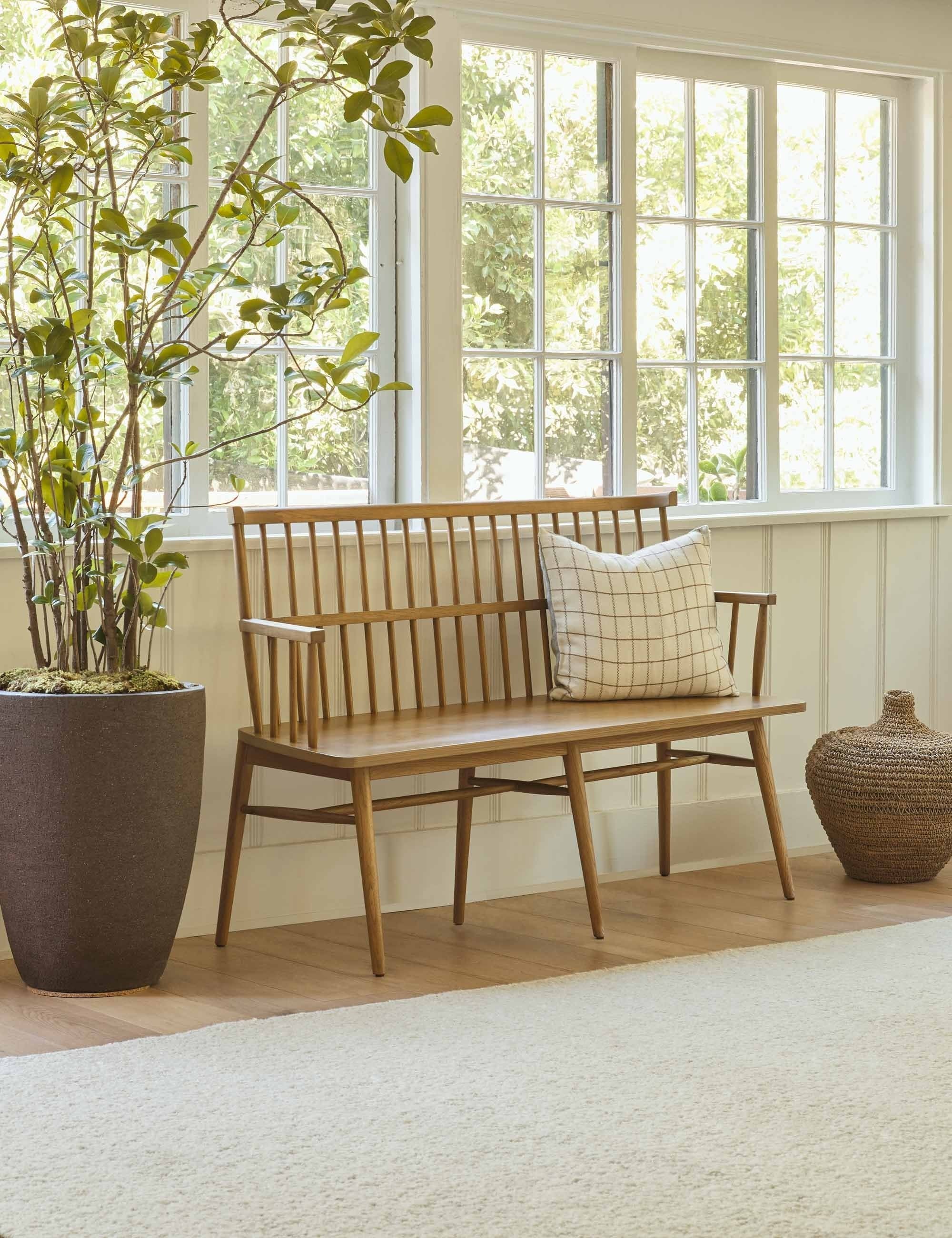 Lanae Bench