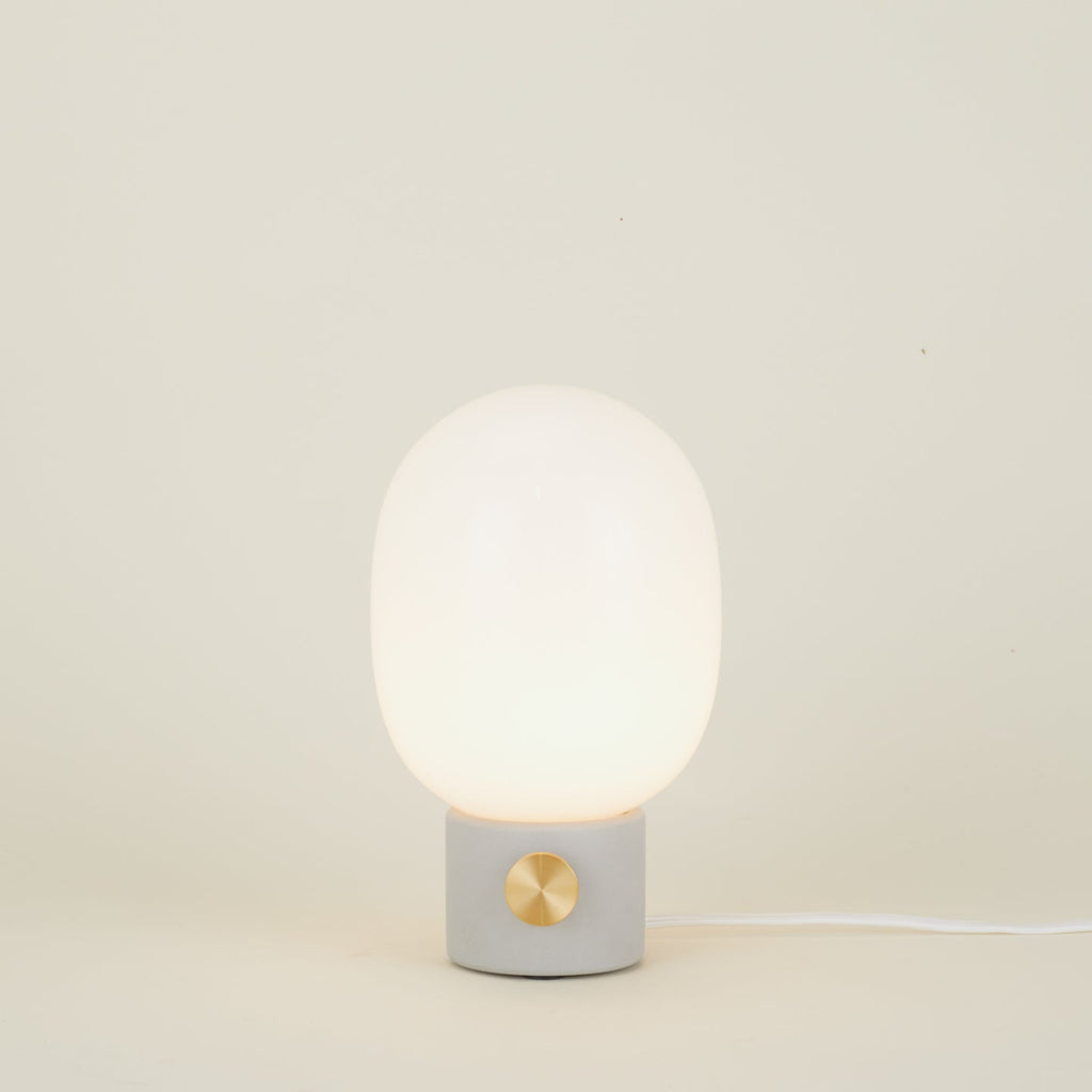 JWDA Table Lamp - Concrete