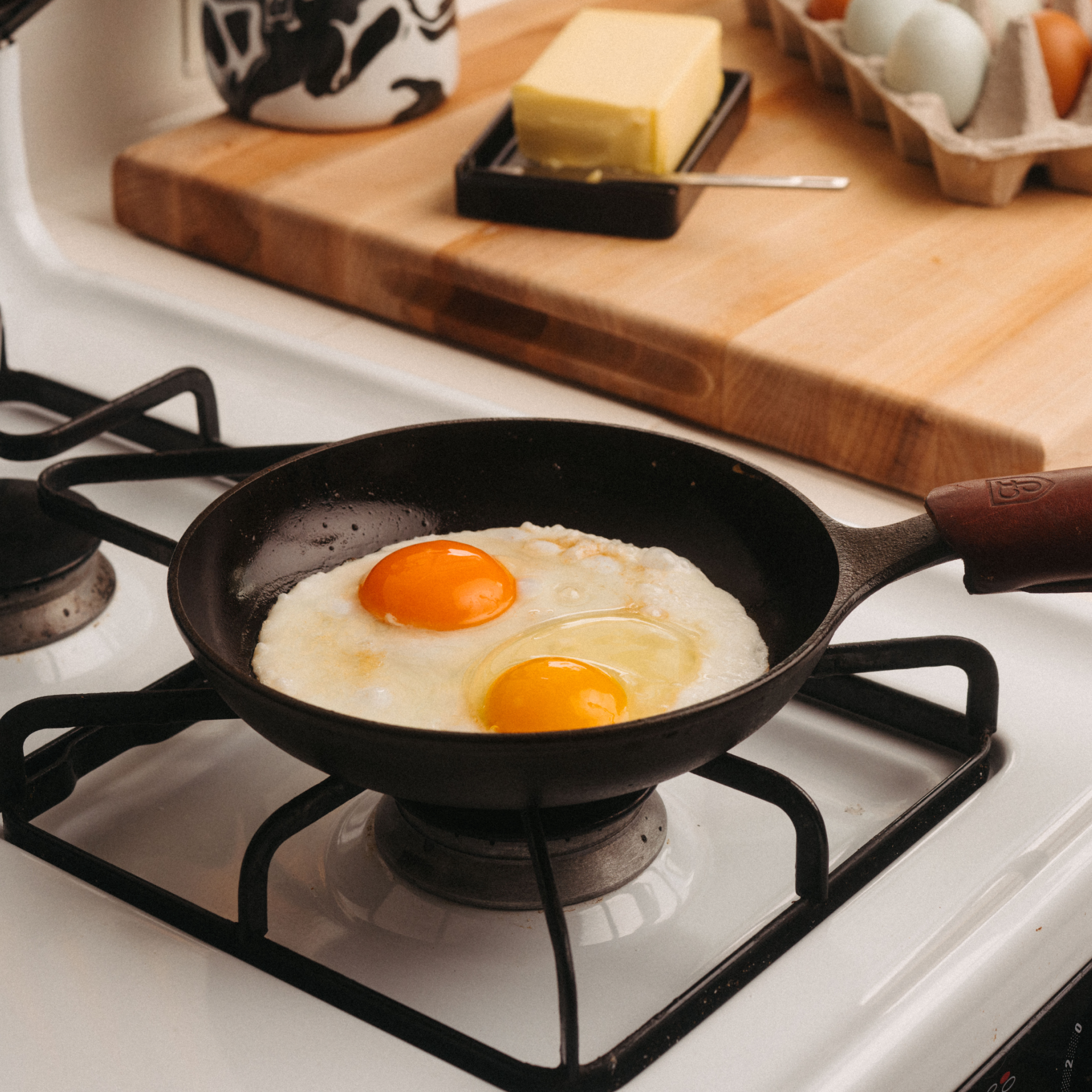 The Egg Pan Starter Set
