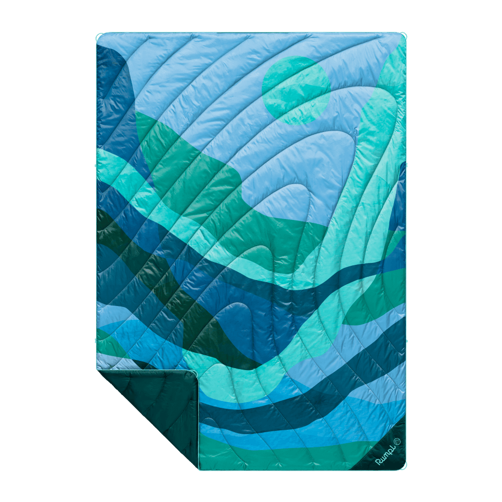 Original Puffy Blanket - Valley Seascape