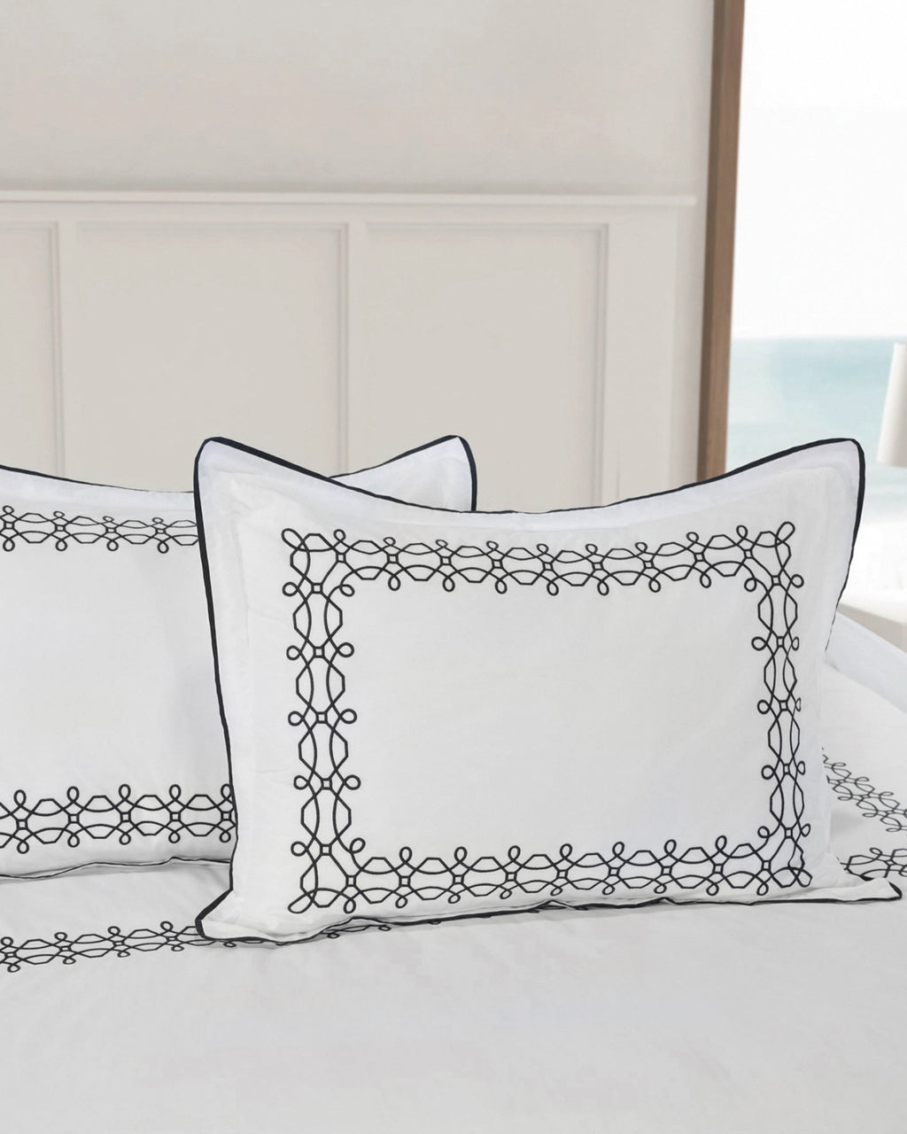 Sag Harbor Comforter Set