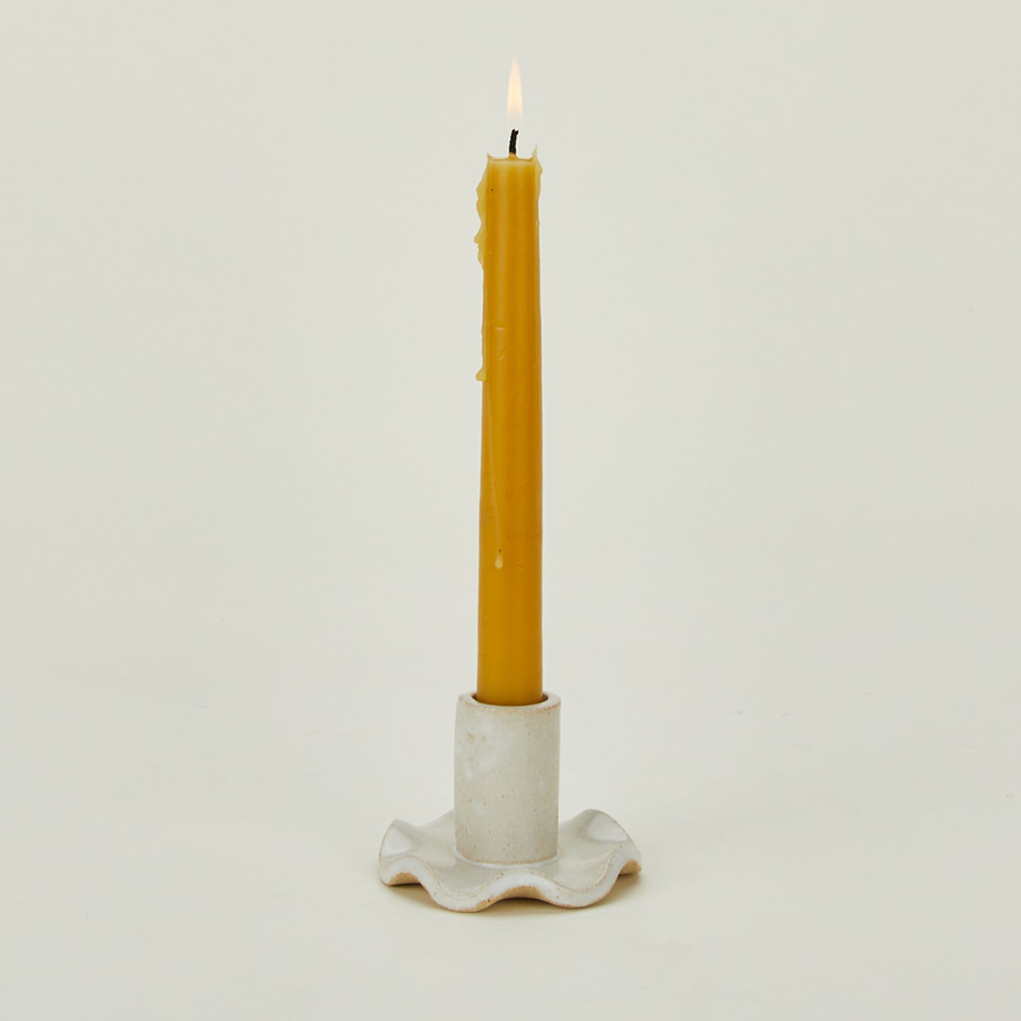 Ruffle Edge Candle Holder