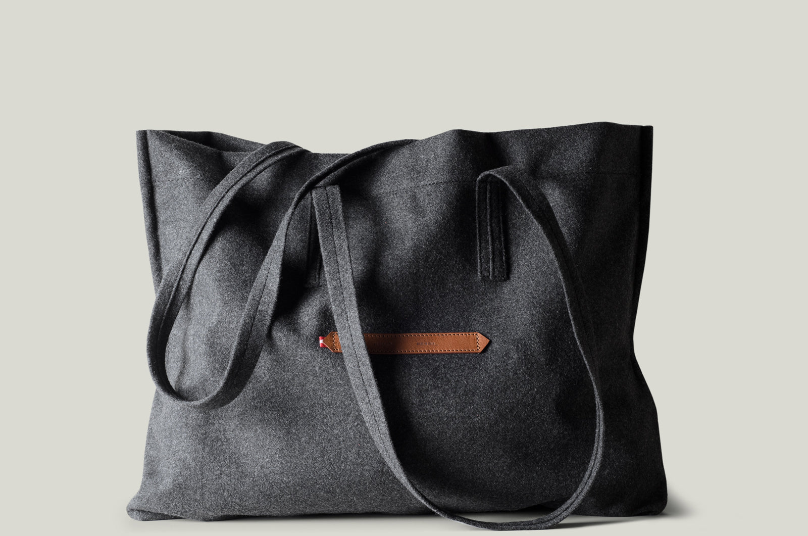 Signature Wool Tote Bag Wide . Classic
