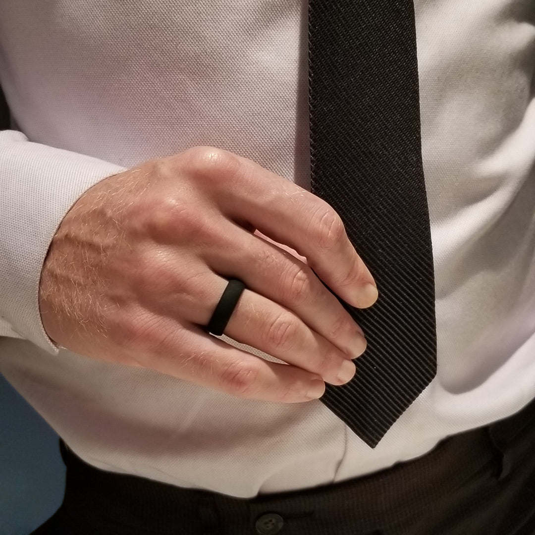 Black Breathable Silicone Ring - Arc 4mm and 6mm Band