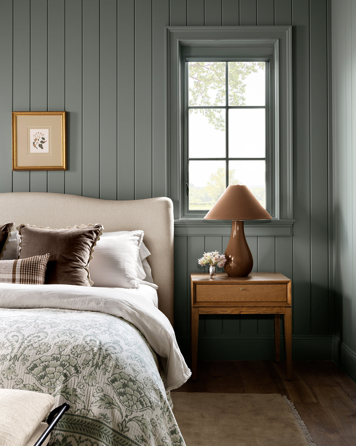 Jahnsen Nightstand