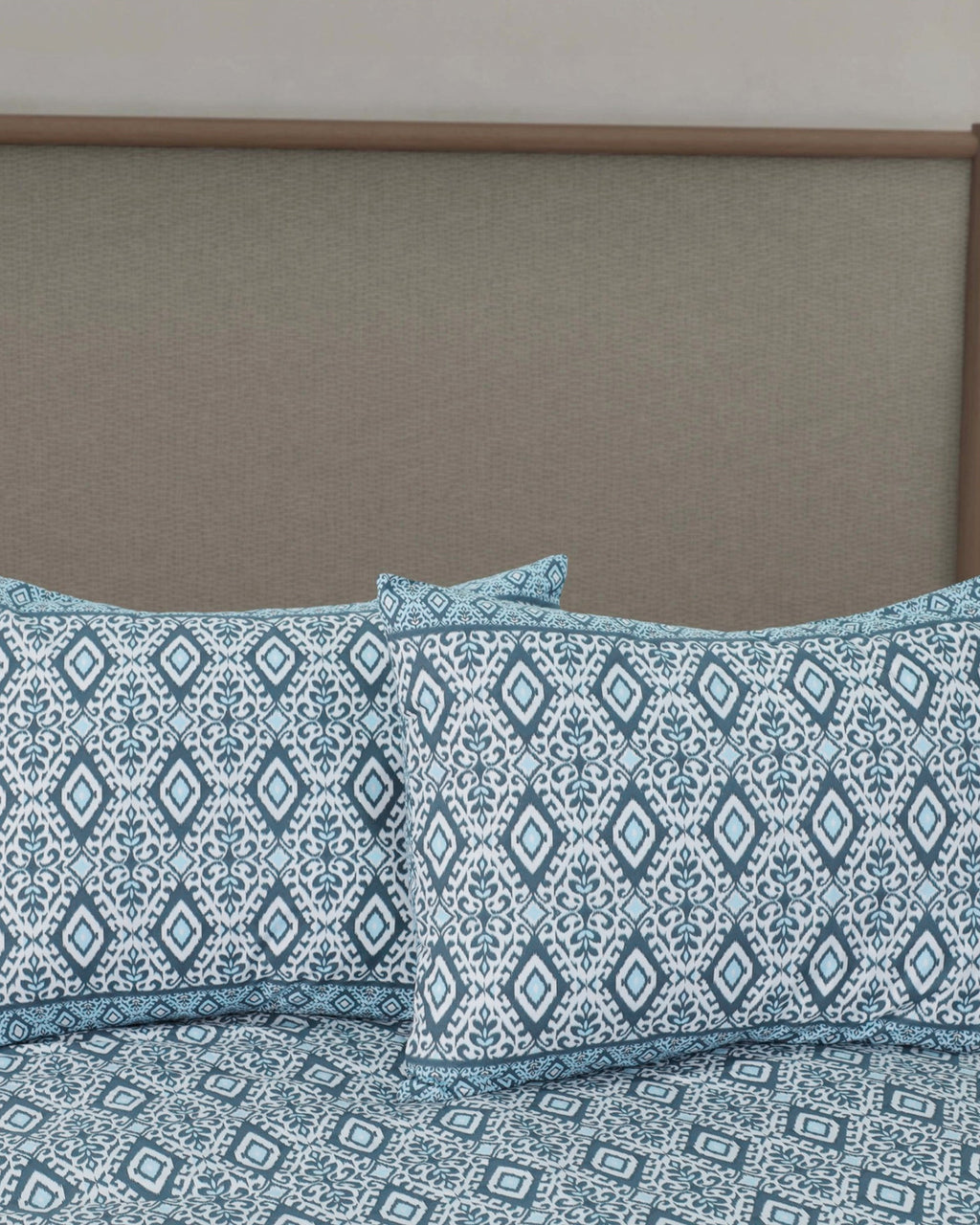 Summerfield Comforter Set