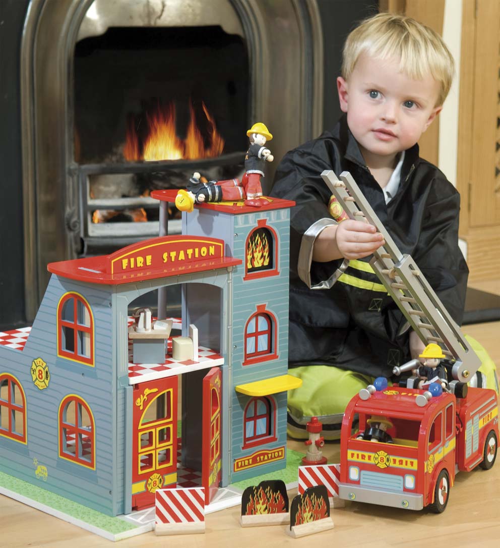 Le Toy Van Fire Bundle - SAVE over £10